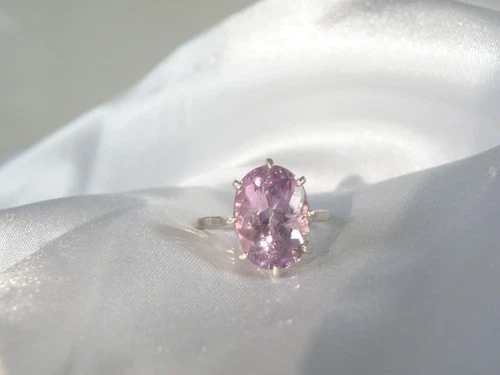 Vintage Sterling Silver 925 Irradiated Kunzite Solitaire Ring Size 7