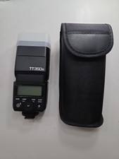 Godox TT350 TTL FLASH Excellent Condition with Case and Stand