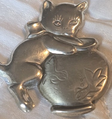 Vintage Signed Beau Sterling Silver Kitten & Fish Bowl Play Cute Pin Brooch 