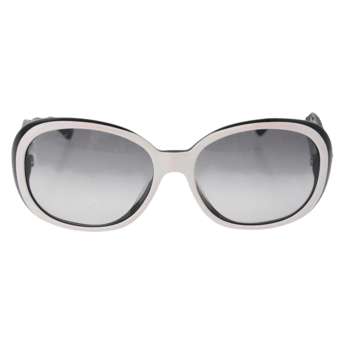 CHANEL Camelia Sunglasses plastic White Black 5113 CC Auth YKZ401
