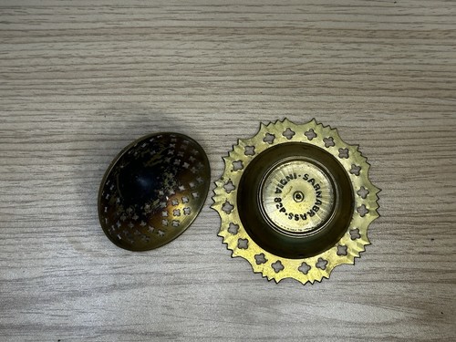 Hindu Vintage Etched Brass Incense Burner w/ Lid Made in India - Picture 3 of 6