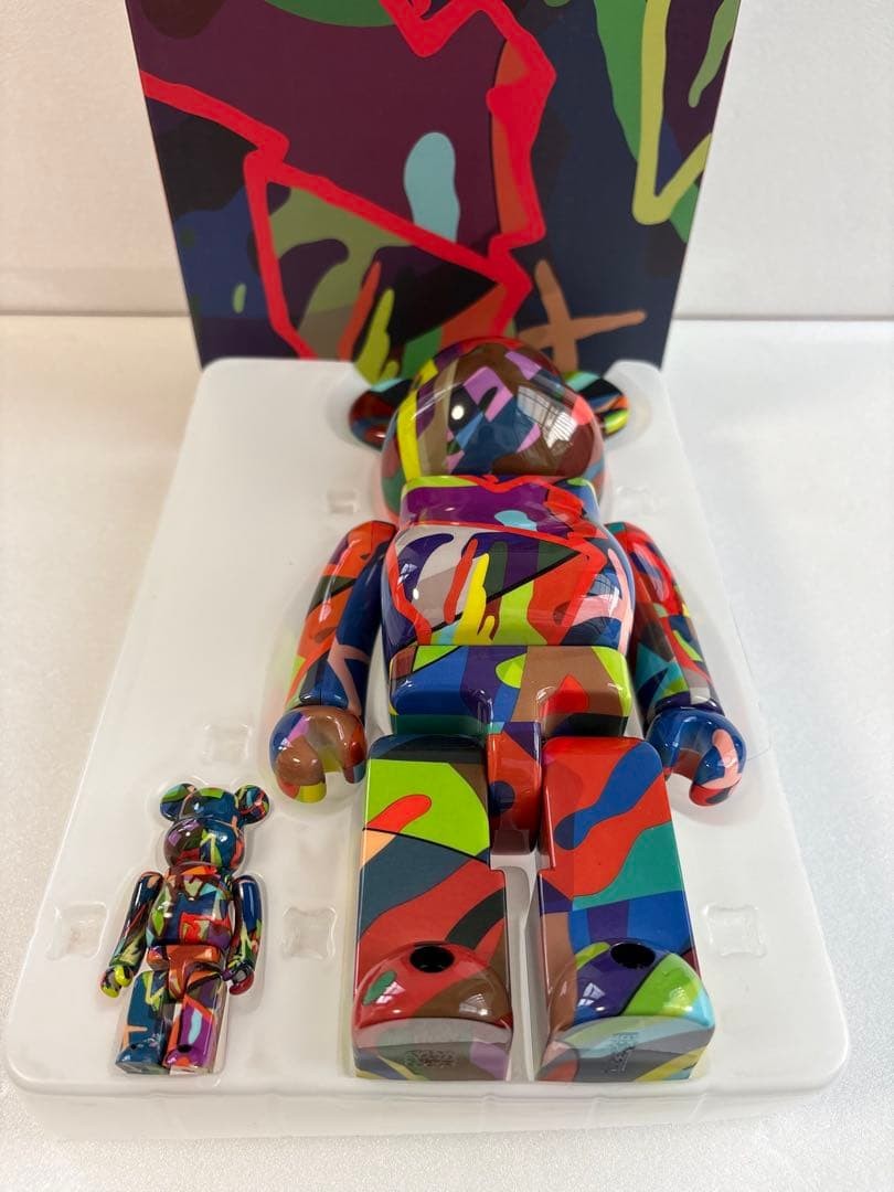 BE@RBRICK KAWS TENSION 100 400 Collectible Figure Toy Mint Ready