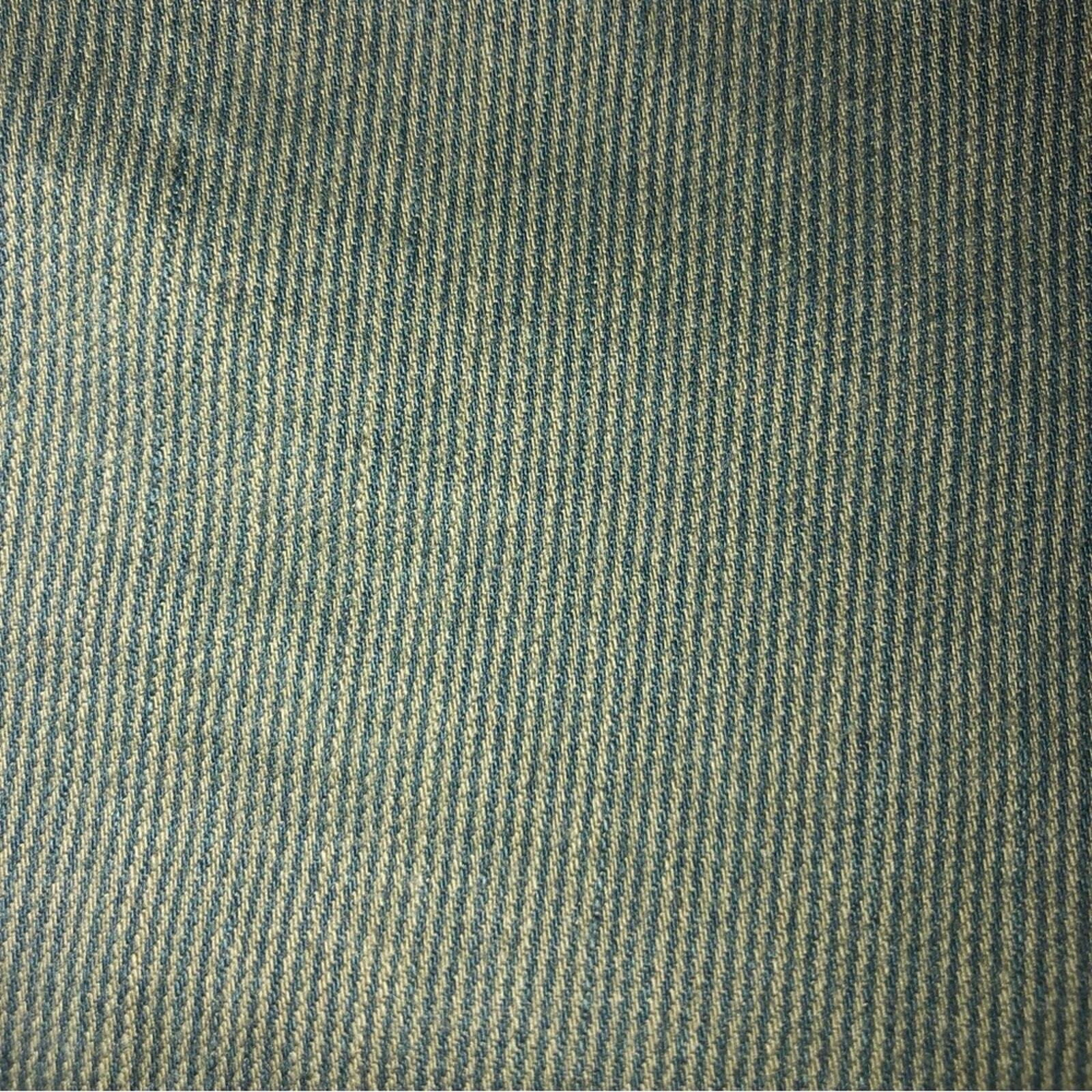 Picture 7 of 10