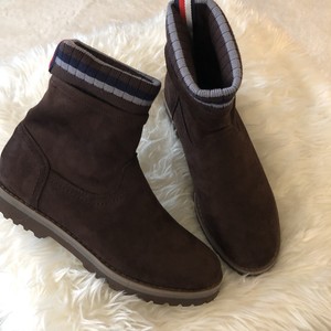 tommy hilfiger pasilla boots