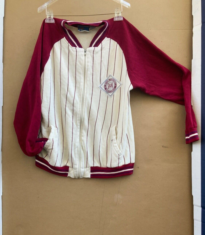 VINTAGE SPALDING  BASEBALL SWEATER. PHILLIES, CARDINALS, INDIANS.