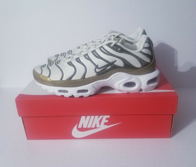 nike tuned 1 ivory