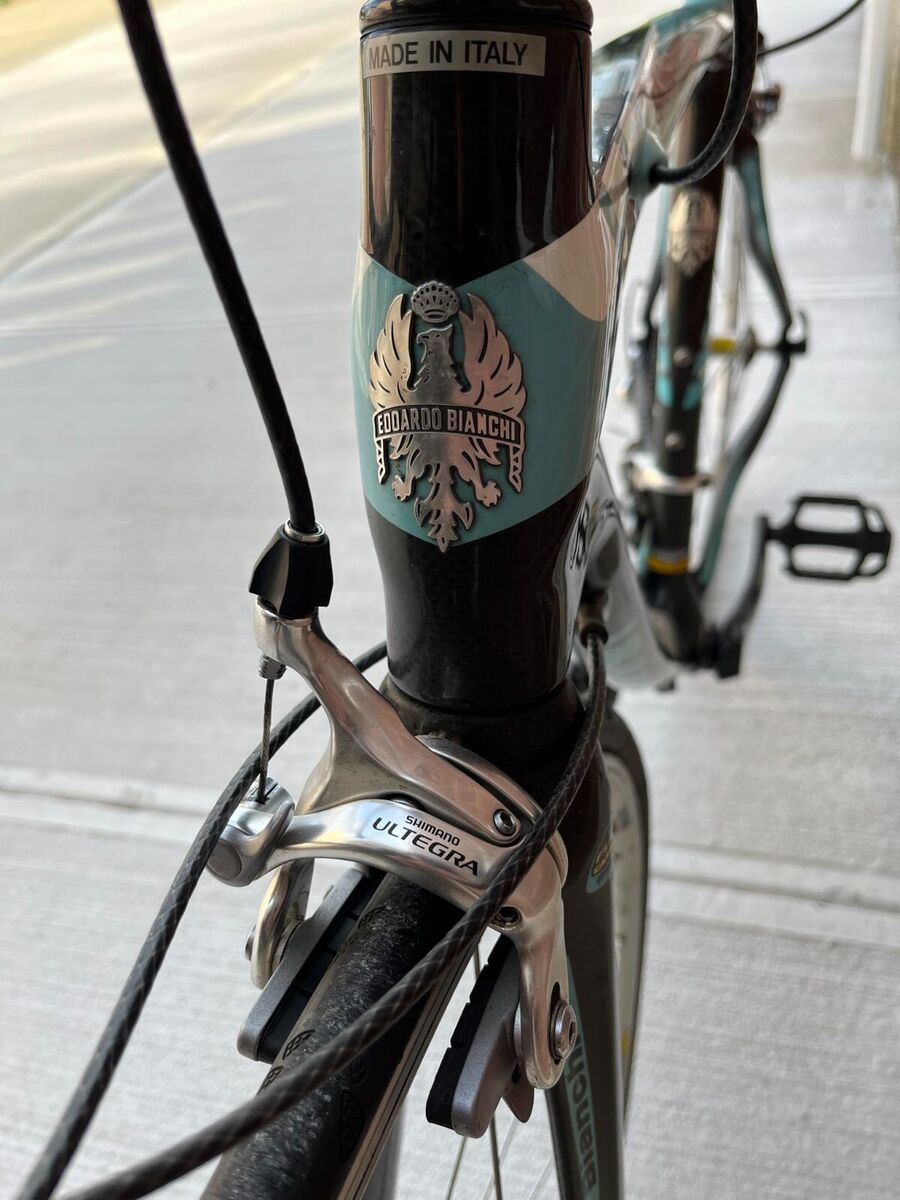 Bianchi C2C 928 Carbon 54 CM Road Bike Shimano Ultegra 10 Bianchi C2C 928 Carbon 54 CM Road Bike Shimano Ultegra 10