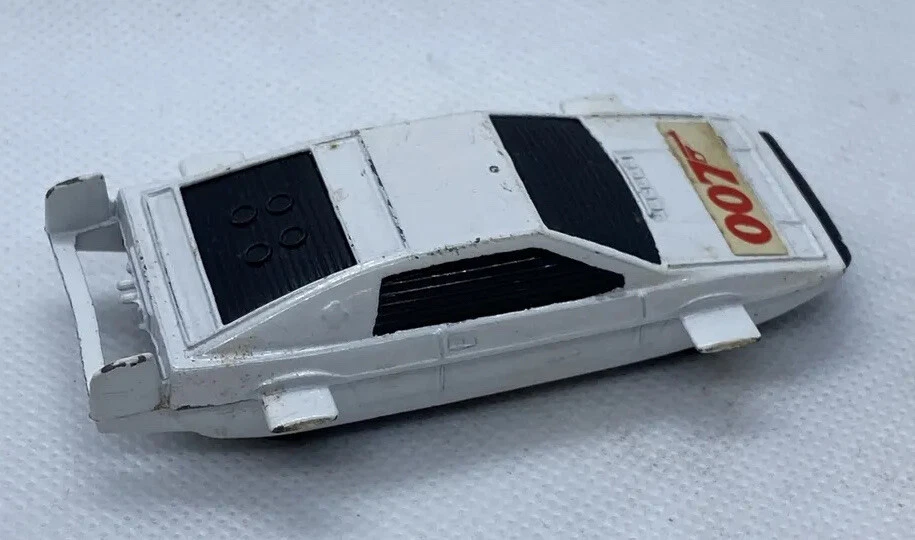 Vintage James Bond 007 Lotus Esprit submarine car Corgi Juniors Gt Britain - Image 3 of 4