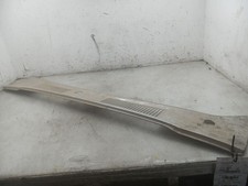 91 92 93 94 95 96 97 Toyota Land Cruiser Cowl Vent Panel