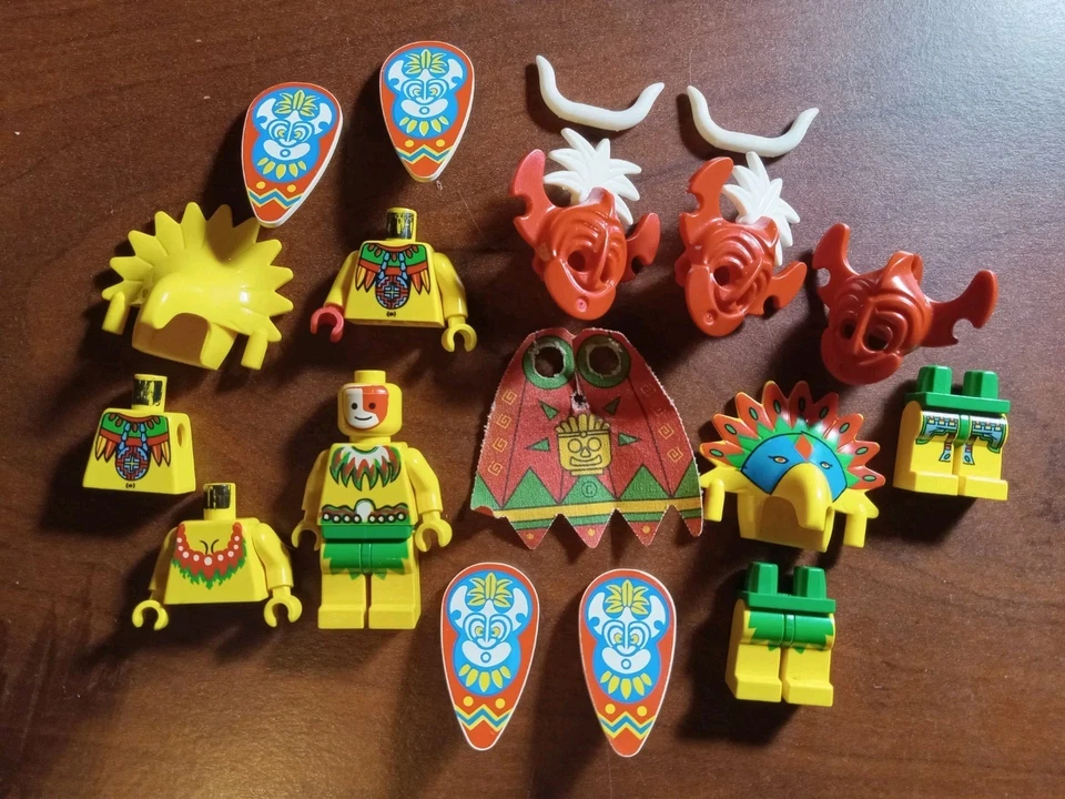 Lego Castillo de los Piratas 5906 Lote de Minifiguras Clásico Isleño Cacique Escudo Selva Foto 2 de 4