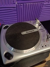 Numark TT1610 Silver Belt Driven Turntable