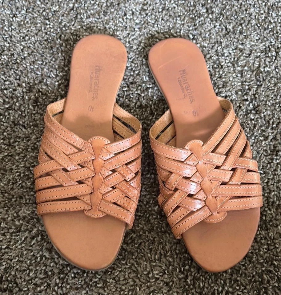 New Huaraches Bearpaw Leather Womens Slides Slippers Size 10 Sandals Shoes Camel - Image 2 of 4
