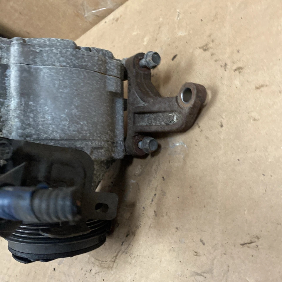 Bomba de aire acondicionado 2005 2006 2007 2008 Subaru Legacy & Outback 2,5 OEM compresor Denso Foto 3 de 4