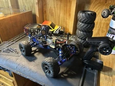 (Rare) Vintage Nitro Stampede 3.3 With Tons Of Upgrades, Extremely Fast