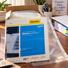 OfficeMax Sheet Protectors 8.5x11 Semi-Clear 200 Count Box Open Partial OM99016