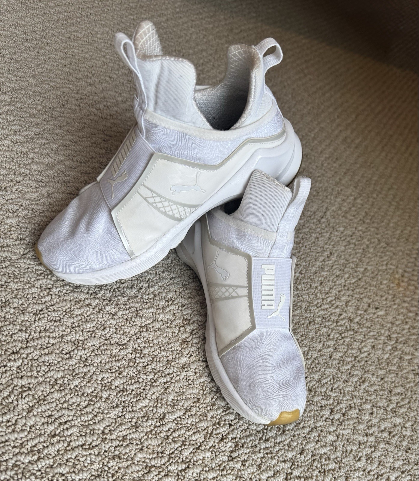 Puma/Rihanna  Fenty White Size 6 Women’s thumbnail 7