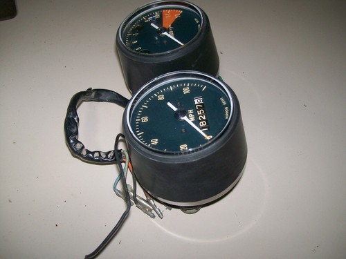 Honda CB350 Gauges Speedometer Tachometer Cluster 1969 - Picture 6 of 9