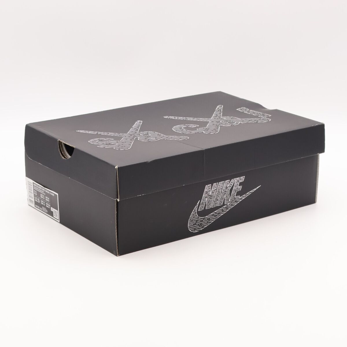 DM7901-200 KAWS sacai Nike Blazer Low Reed Brown Beige Ivory DM7901-200 KAWS sacai Nike Blazer Low Reed Brown Beige Ivory
