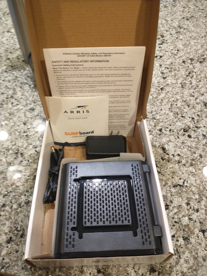 ARRIS SURFboard SB6190 DOCSIS 3.0 32 x 8 Gigabit Cable Modem , Comcast Xfinity - Image 3 of 3