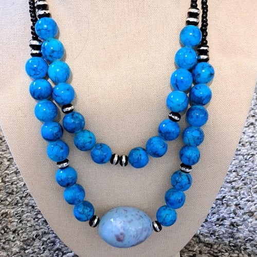 2 Necklaces 1 Bracelet Matching Acrylic Dyed Turquoise Beads 1 Accent Bead - Picture 12 of 15
