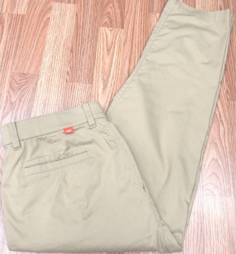 NIKE DRI-FIT REGULAR FIT HOSE BAUMWOLLE/POLY/ELASTHAN HELLBRAUN Gr. 36 W x 30 L
