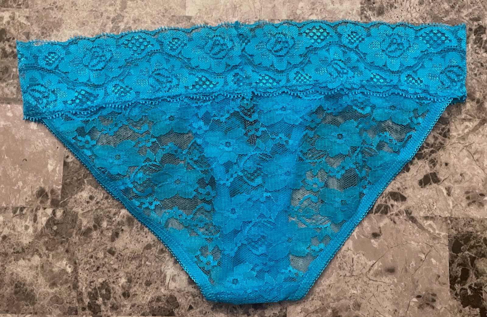 Blue Yandy NWOT YANDY COM MEDIUM BLUE FLORAL LACE BIKINI PANTIES*RUNS SMALL* | eBay