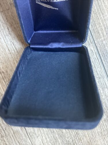Montana Silversmiths Blue Storage Case Box - Picture 3 of 6