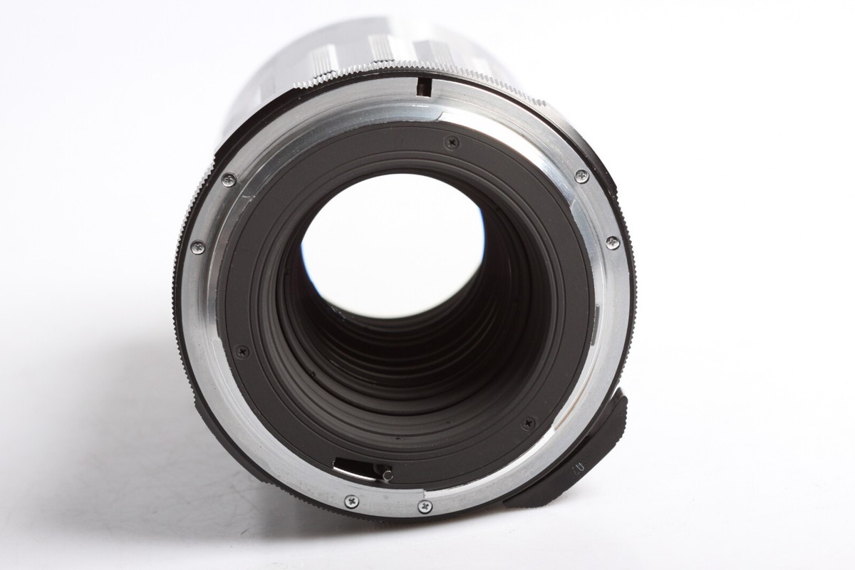 Lot 244 - A Pentax Super-Multi-Coated Takumar 6x7