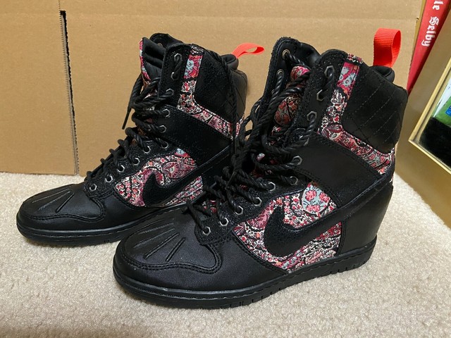 womens dunk sky hi