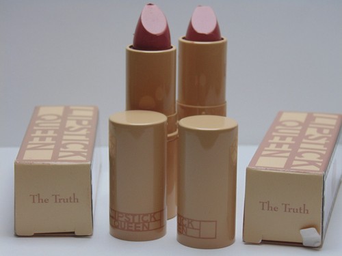 X2Lipstick Queen Nothing but the Nudes THE TRUTH full size little chip on top - Picture 3 of 3