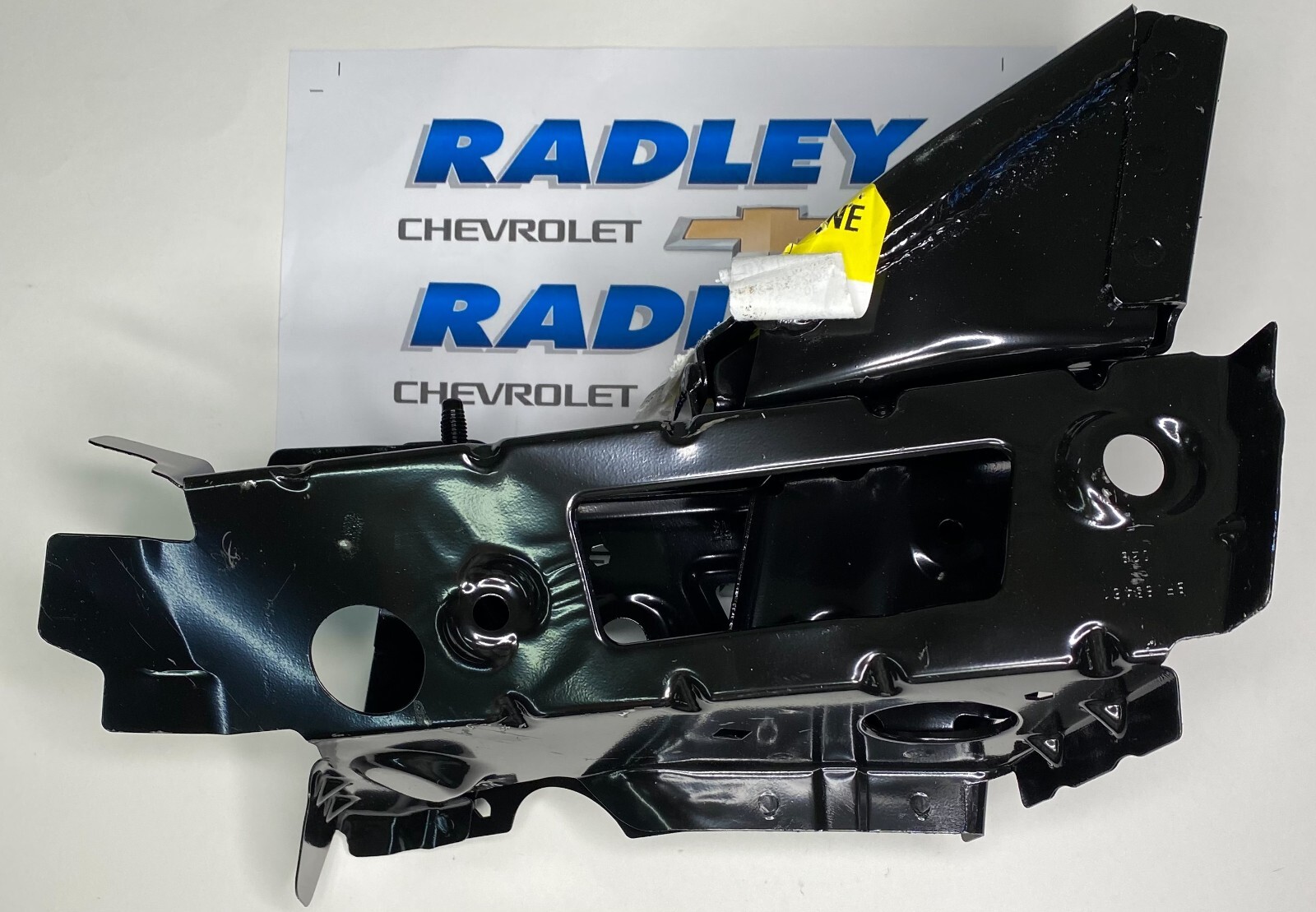 NEW GM OEM 16-18 CHEVROLET CHEVY CRUZE FENDER- MOUNT PANEL RIGHT 