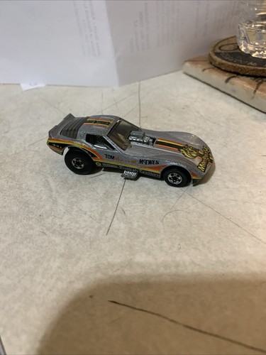 Vintage Hot Wheels Tom McEwen Mongoose Corvette Funny Car grau 1977 Top Lifts Up - Bild 1 von 6