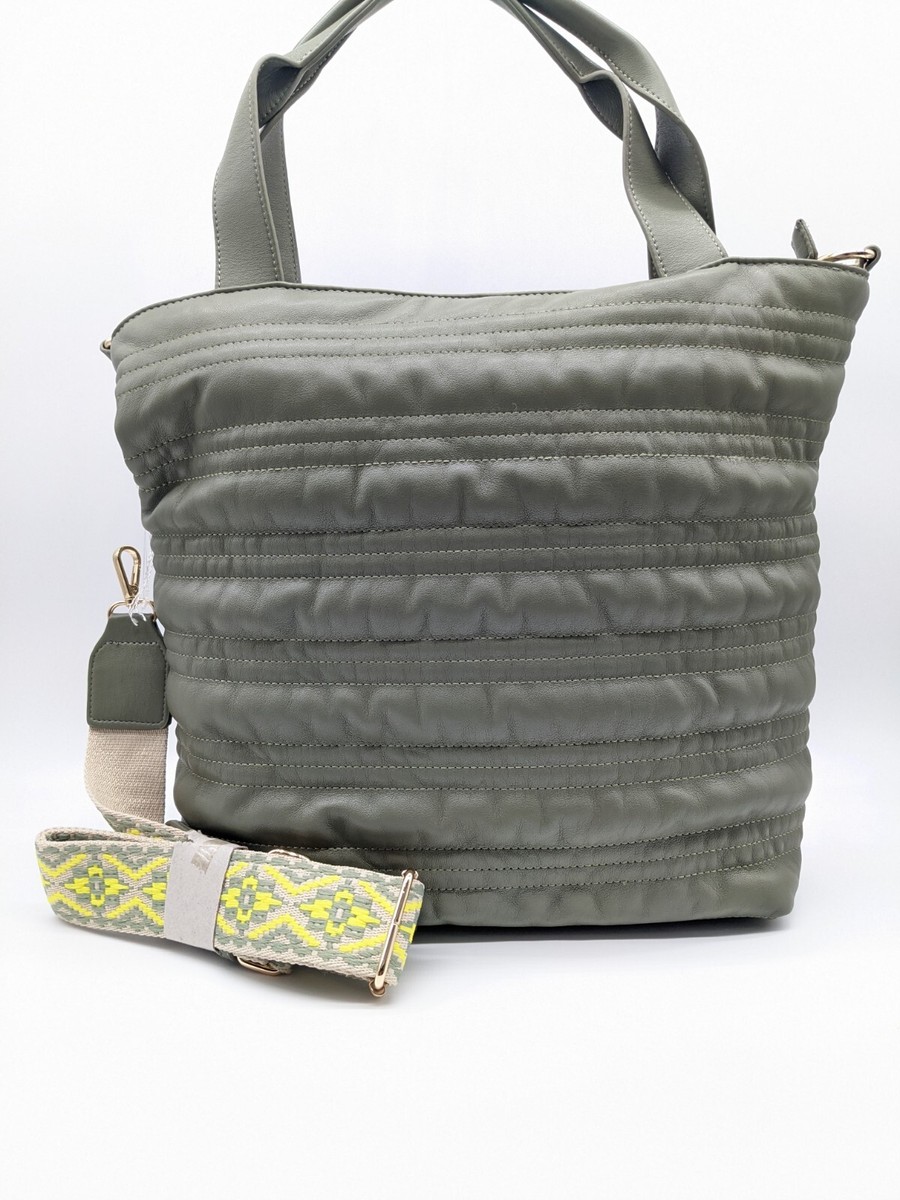 everyone nylon logo tote bag OLIVE 新品 everyone nylon logo tote bag olive（everyone nylon logo tote