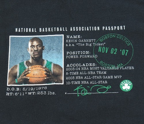 RARE Vintage 2007 Adidas NBA T-Shirt KG HAS LANDED Kevin Garnett Boston Celtics - Picture 5 of 7