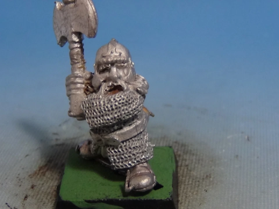 Warhammer Fantasy Battle 3rd Edition Era 1989's Norse Dwarf w/ Battle Axe HTF GW - Image 2 of 3
