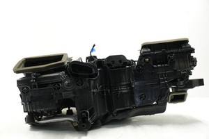 2016 OEM Dodge Ram 1500 2500 3500 A/C Dash Heater Core Box Housing |W6061