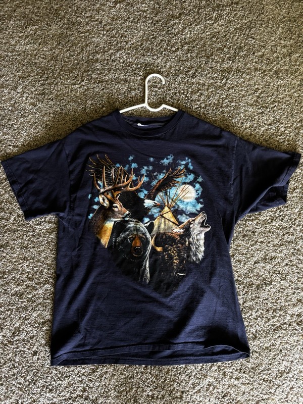 Vintage Native American T-Shirt Wolf Bear Deer Buck Wilderness Nature Wildlife