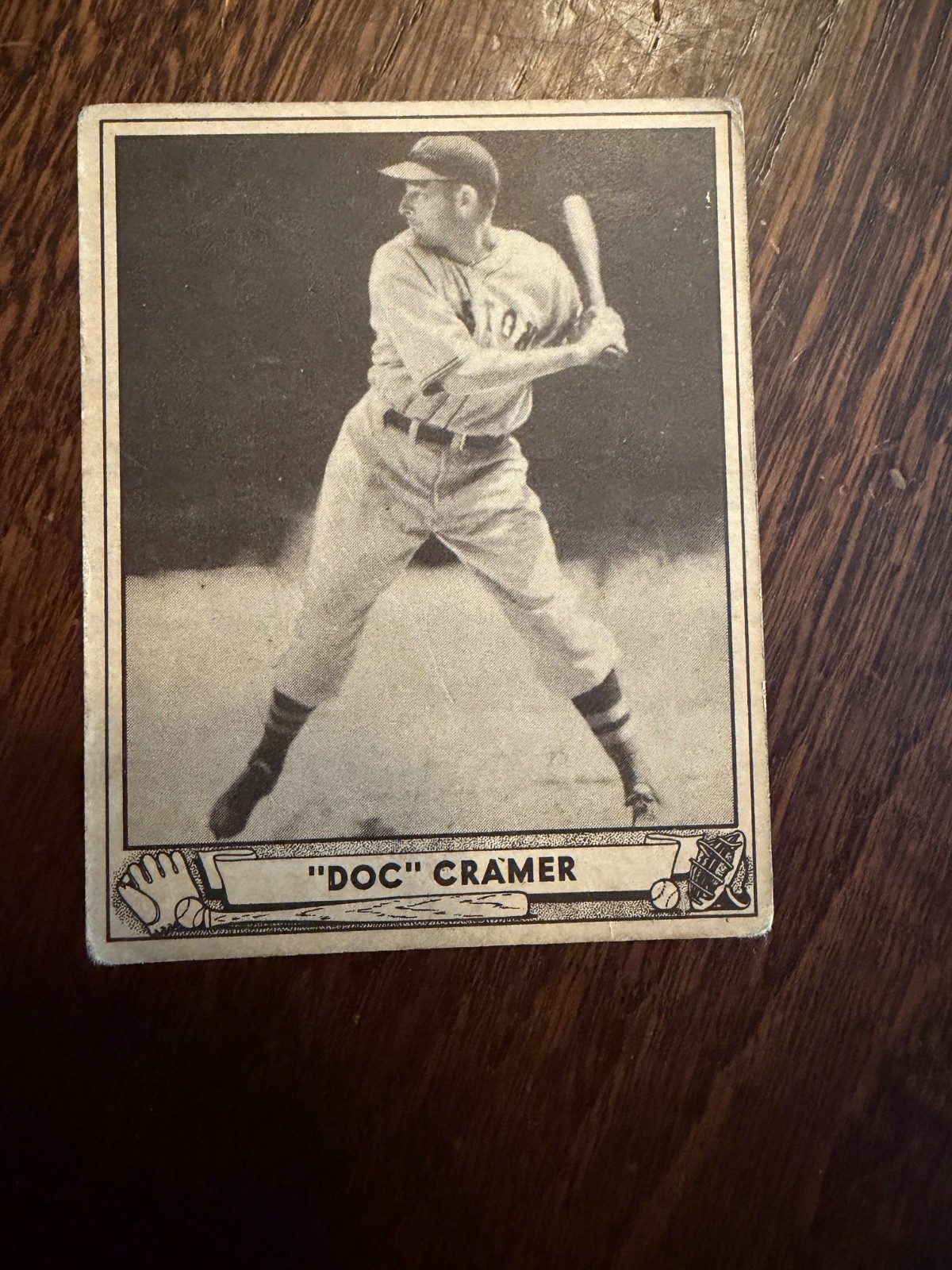 1940 PLAYBALL #29 DOC CRAMER BOSTON RED SOX BASEBALL CARD VG/EX