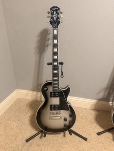 Epiphone Les Paul Custom 2024 | eBay