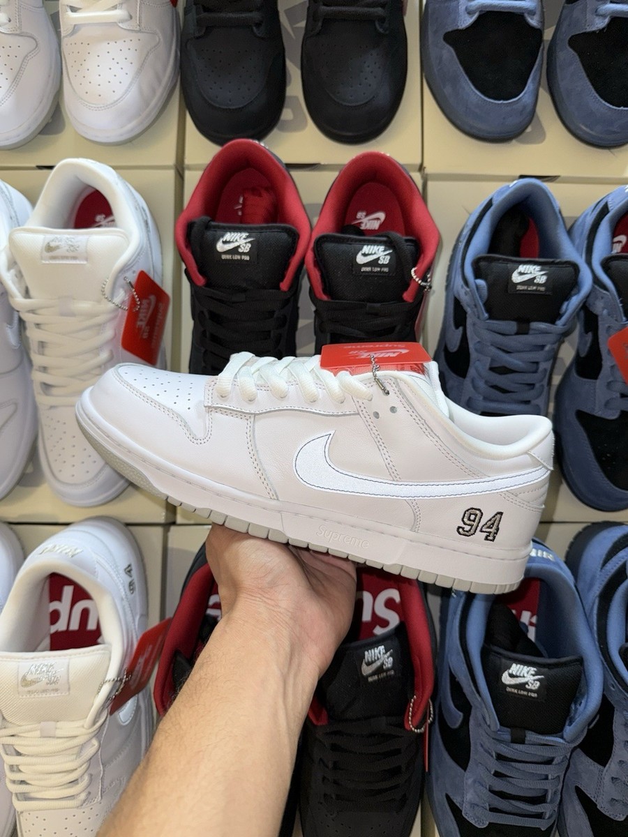 supreme Nike sb dunk low white 26cm 最安値 楽天市場】supreme dunk sb（靴）の通販