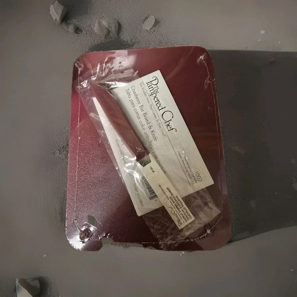 Tabla y cuchillo de bar The Pampered Chef, tabla de cortar color arándano #1007 Foto 4 de 4