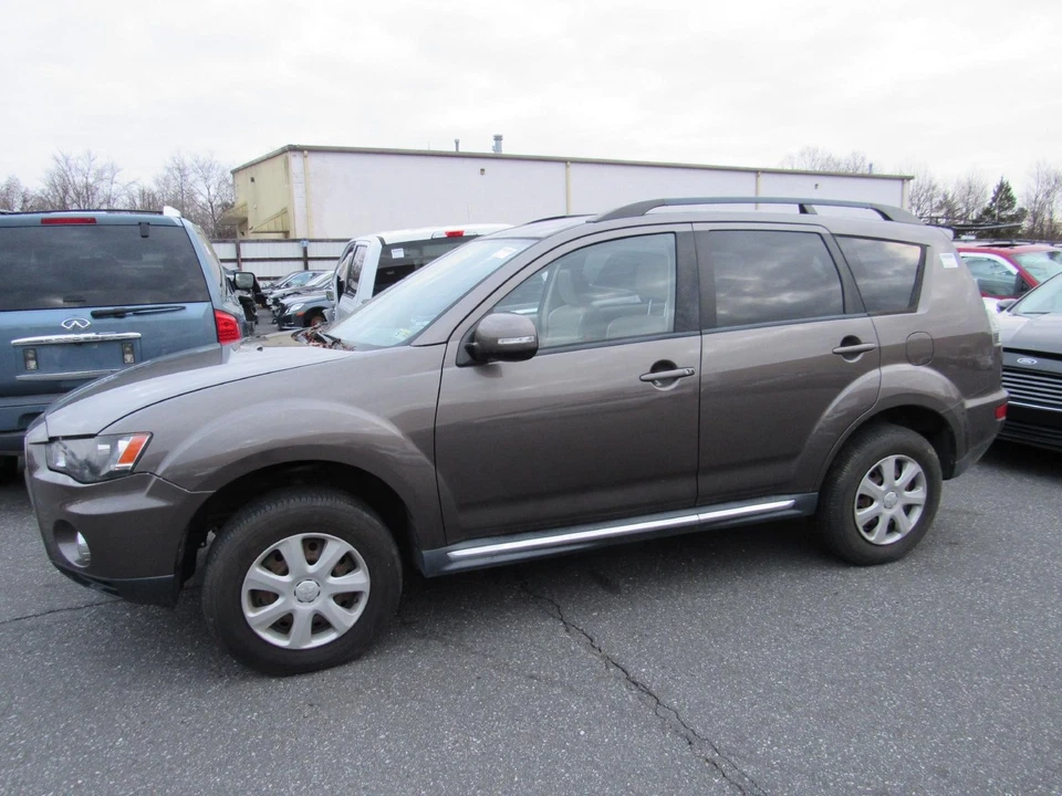 07 08 09 10 11 12 13 MITSUBISHI OUTLANDER TANQUE DE COMBUSTIBLE DE GASOLINA SOLO RECOGIDA Foto 2 de 4