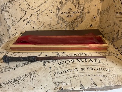 Harry Potter Noble Collection Zauberstab in Ollivander s Box