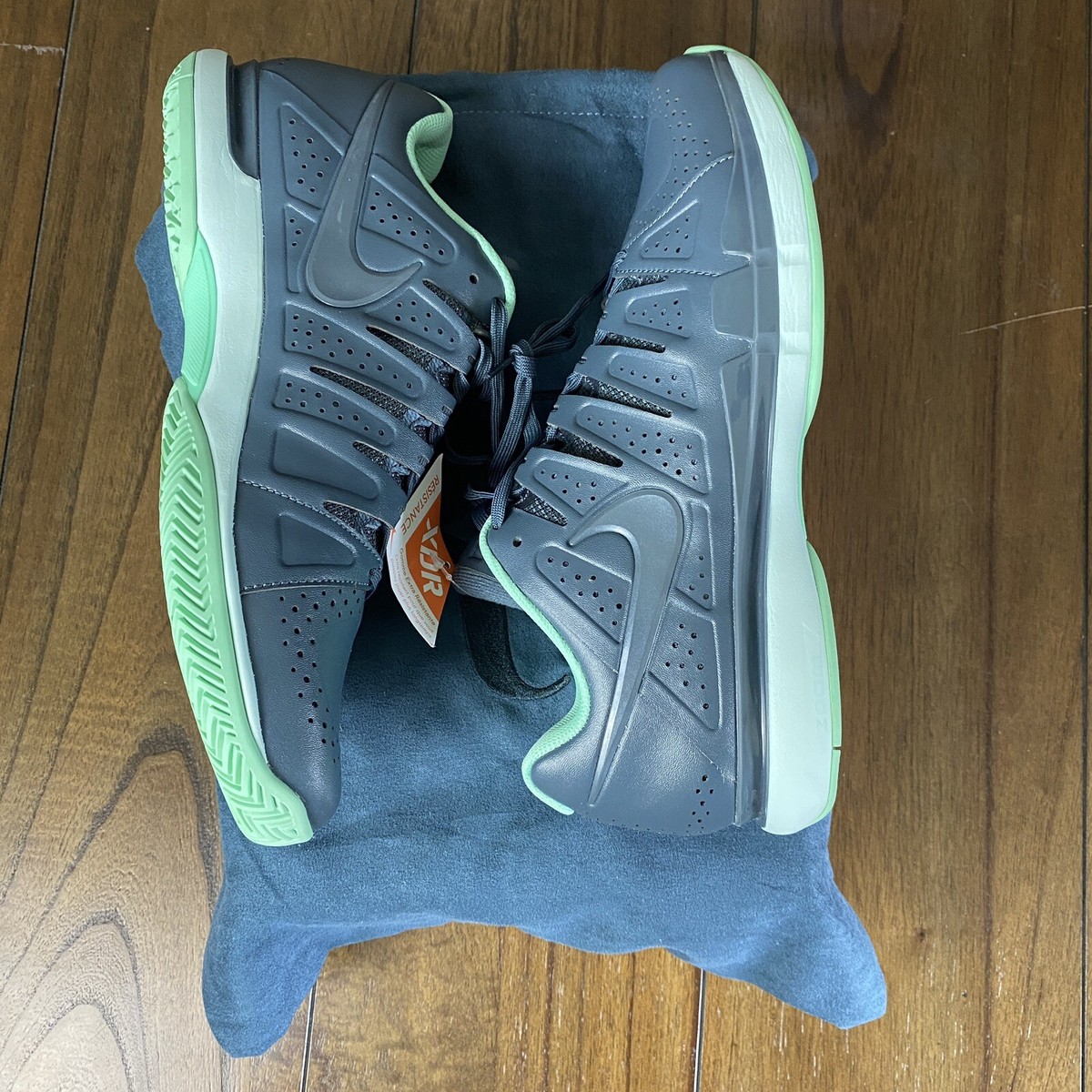 Nike Roger Federer RF 2013 ATP Finals Saville Zoom Vapor Tour 9