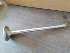 New International 326734R1 Intake Valve for Cummins Series 855 Engine 135957