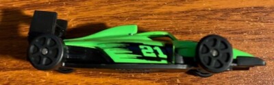 Maisto FRESH METAL 100 Collection Fantasy Green Formula 21 | eBay