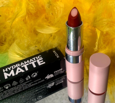 AVON Hydramatic MATTE Lippenstift Hydra Siren Red Hyaluron Kern Nr. 02089 NEU