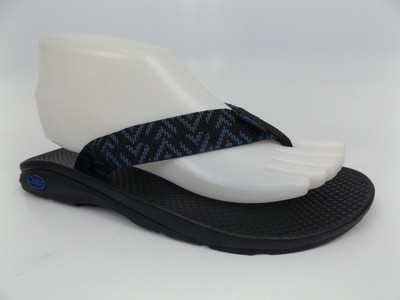 chaco ecotread flip flops