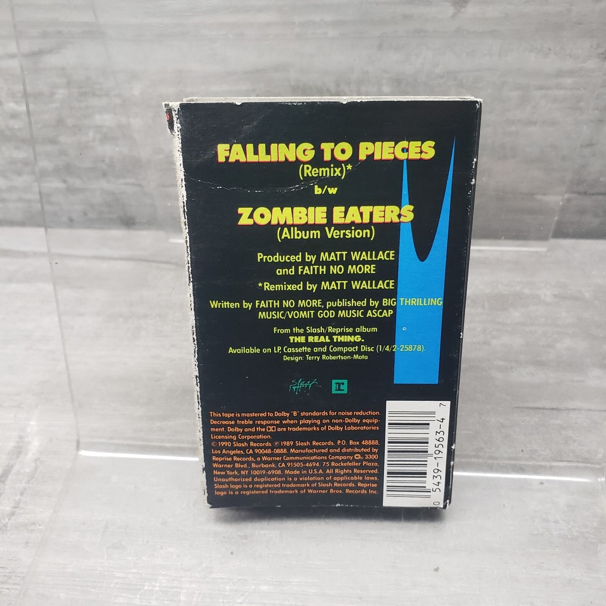 Falling To Pieces by Faith No More 1990 Slash Records Cassette