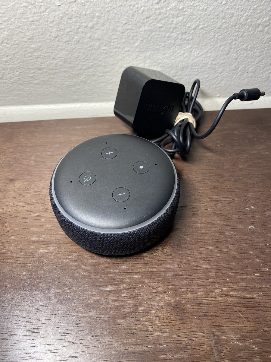 Amazon echo dot 第3世代 セット 音が劇的によくなったAmazonの第3世代「Echo」と時計付き「Echo Dot